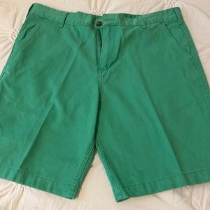 Men’s like new Size 38 shorts